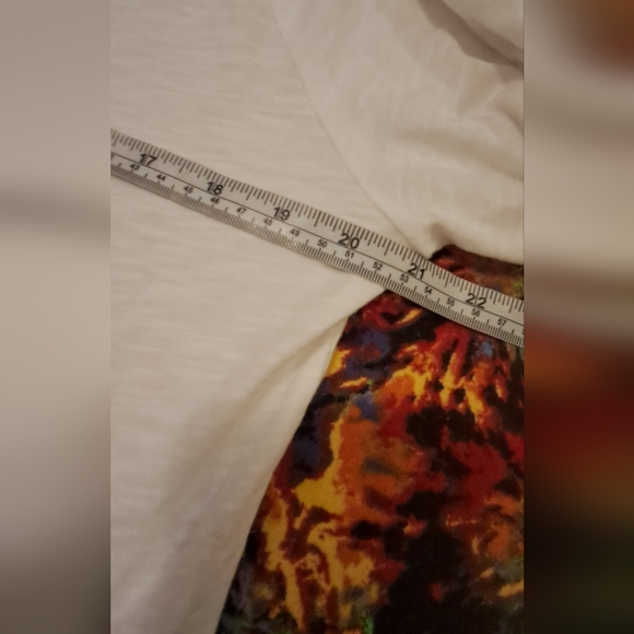 Market & Spruce Soft White Blouse - Picture 5 of 5